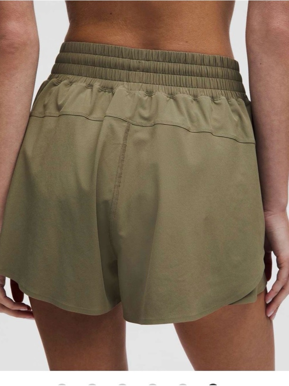 Lululemon Shake It Out High-Rise Running Short 2.5"
Bay Leaf XL - Picture 2 of 8